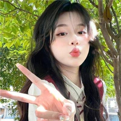 芙洛拉与儿子
